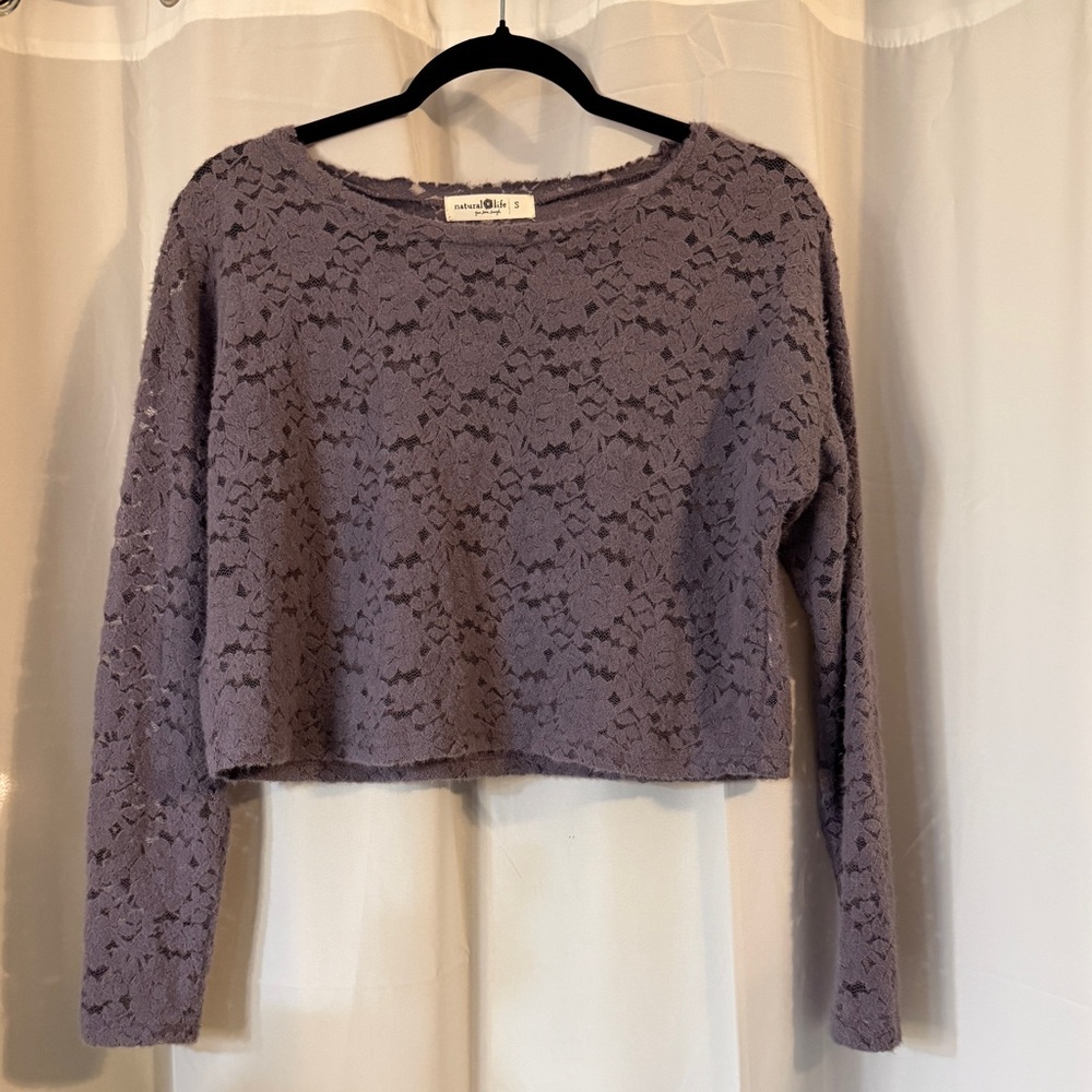 Natural Life Lavender Lace Cropped Top – Size S
